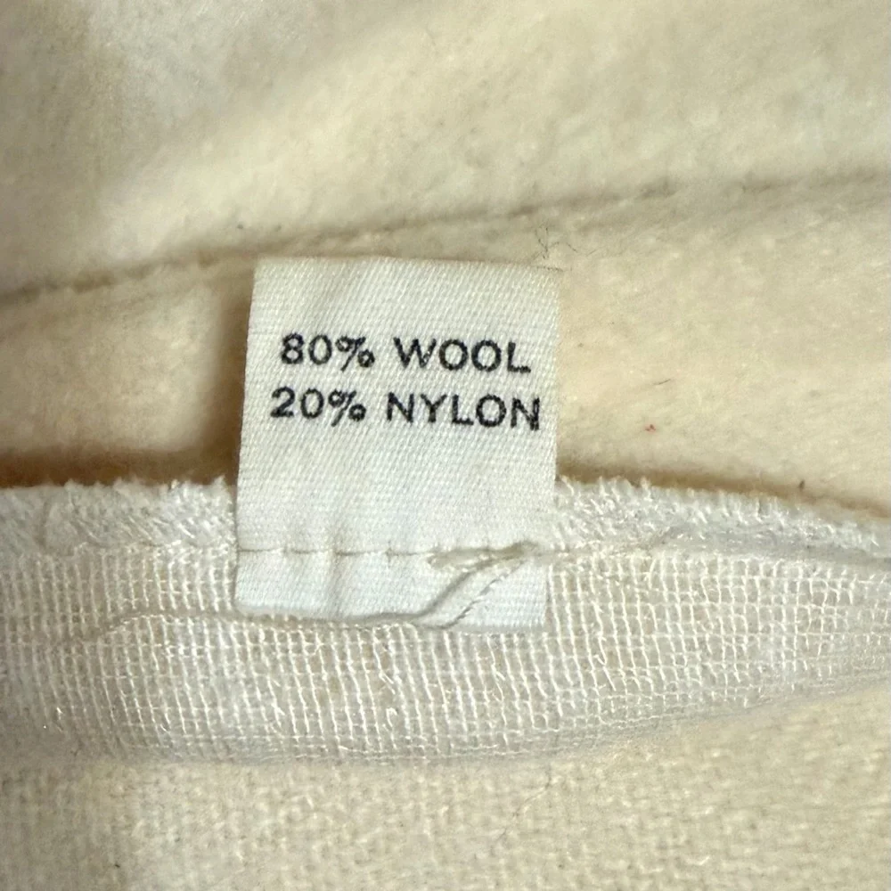 Vintage Cream Wool Alex Hayes Cape with Faux Fur Trim - Picture 4 of 12